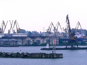 Арабская компания купила грузинский порт Поти