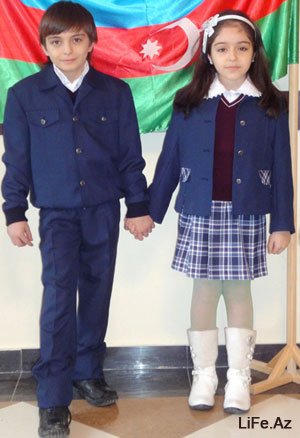 Во всех общеобразовательных школах столицы Азербайджана с будущего учебного года вводится единая форма одежды [Фото]